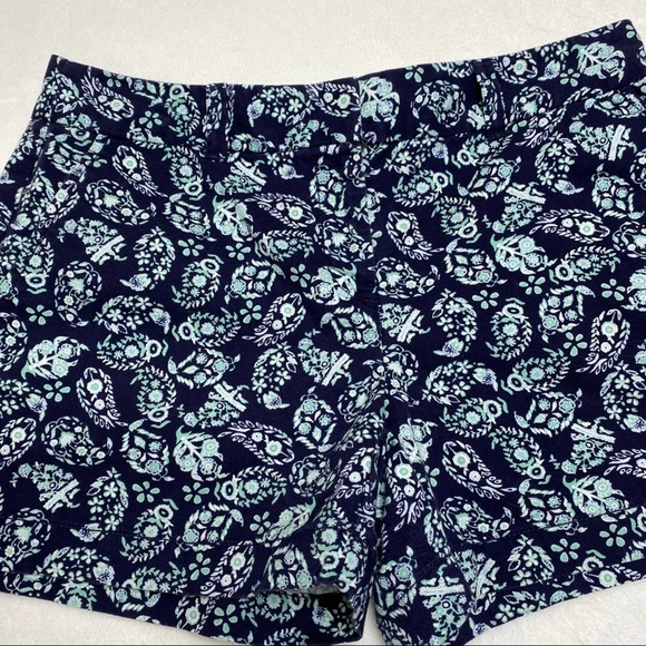 LOFT Navy Patterned Shorts Size 2 - Picture 2 of 4